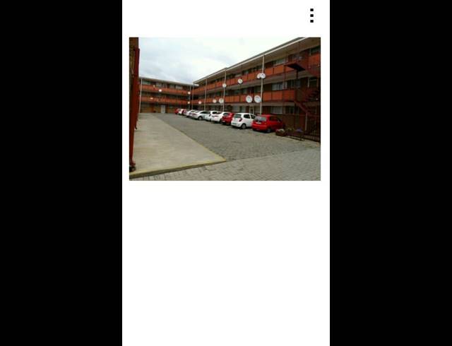 2 BEDROOM APARTMENT FOR SALE IN VANDERBIJLPARK CW 3